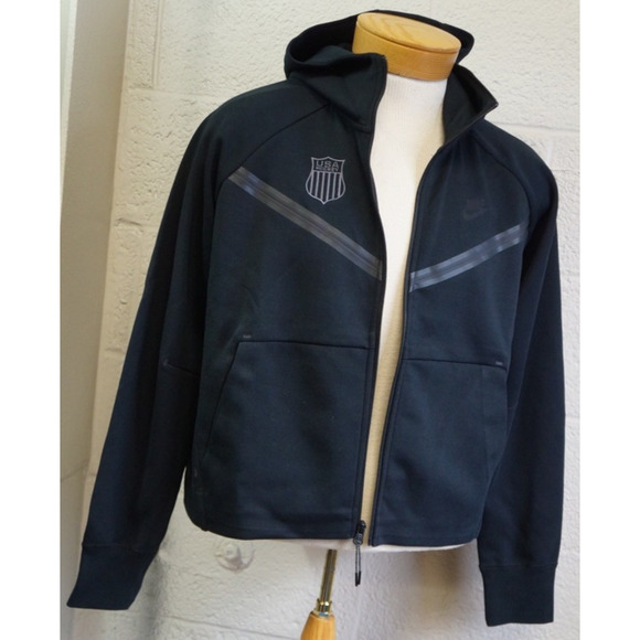 Nike NWSL Windrunner US Hockey Cropped Tech Fleece Full Zip Hoodie - Large - Picture 1 of 10